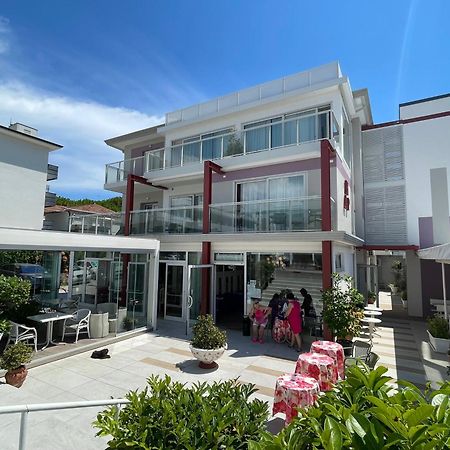Hotel Al Ponte Lignano Sabbiadoro Exterior photo