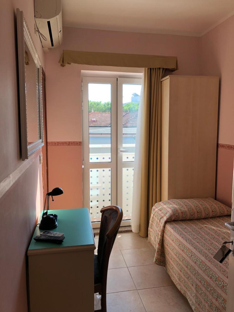 Hotel Al Ponte Lignano Sabbiadoro Exterior photo